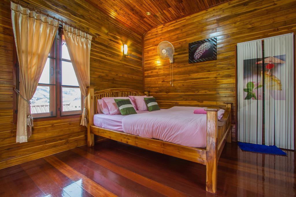 Floral Hill Khaokho Hotel Khao Kho Ruang foto